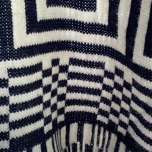 Bacci Angela Cardigan - Picture 4 of 7